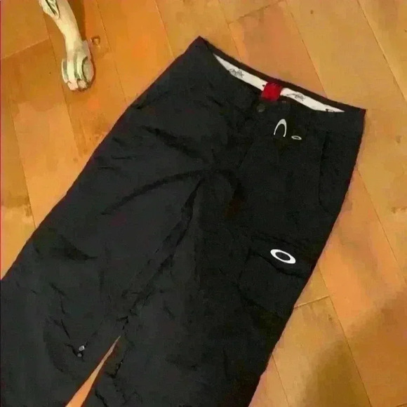 Women’s Oakley Snow Pants black XS - Picture 2 of 4